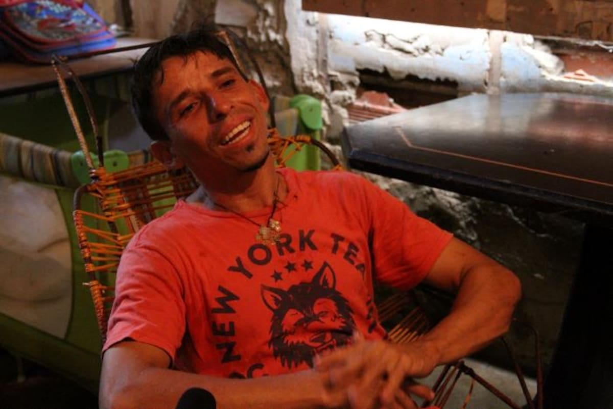 31 años tiene Roberto, lleva 9 años viviendo en Cartagena. ZENIA VALDELAMAR