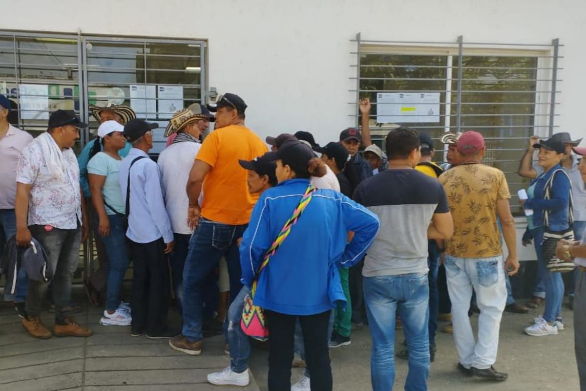Damnificados de la Mojana y el San Jorge: con plantones reclaman pago de incentivos