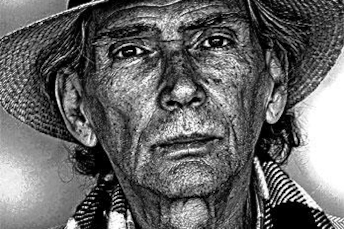 Luto en la literatura colombiana, falleció Eduardo Escobar