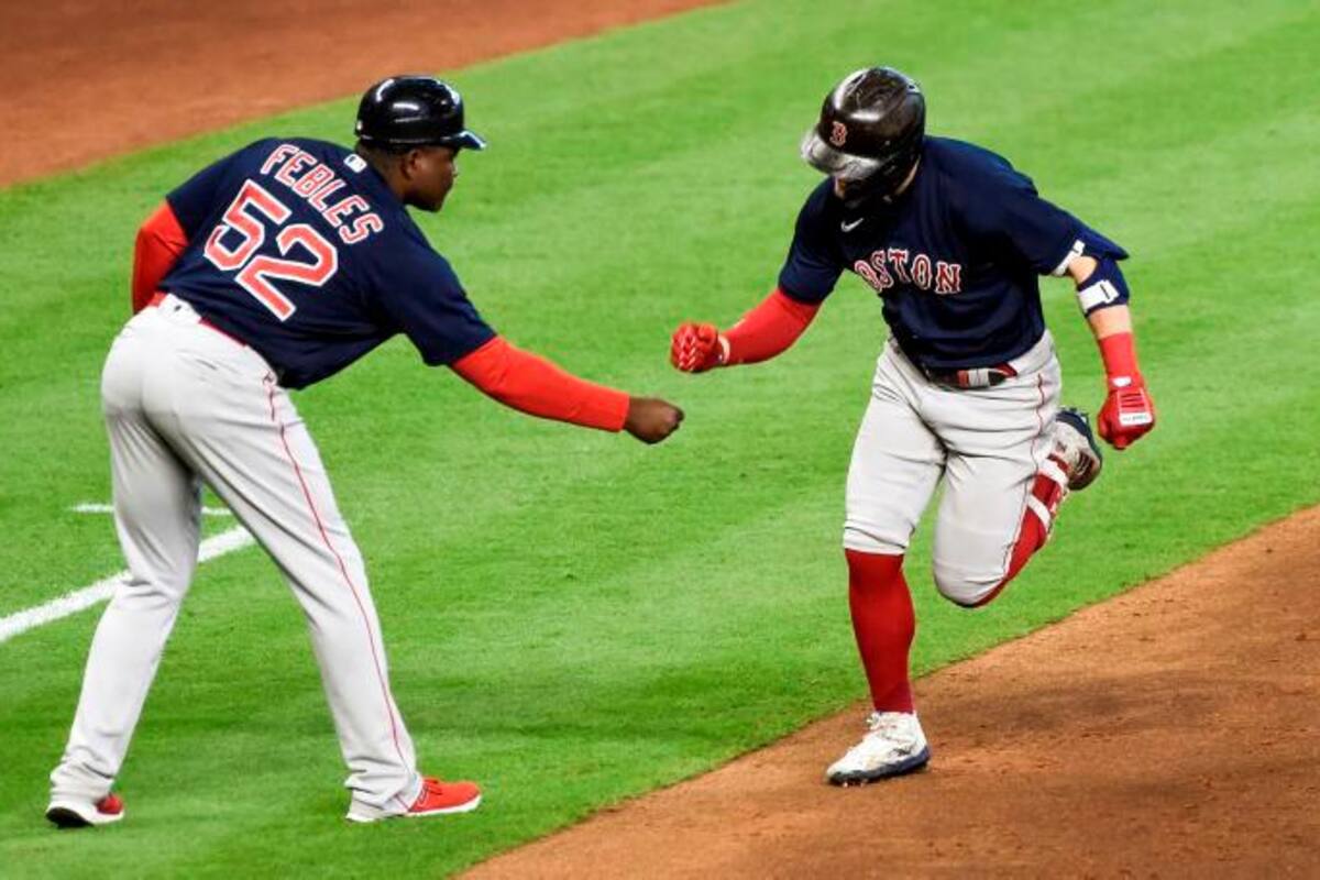 Medias Rojas hacen historia con dos grand slams en primeros dos episodios