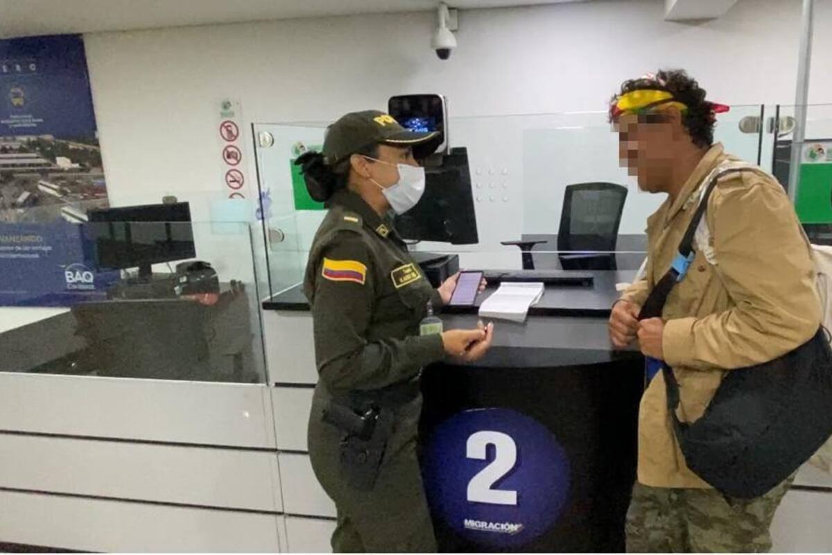 Multan a pasajero que hizo que vuelo retornara a Barranquilla