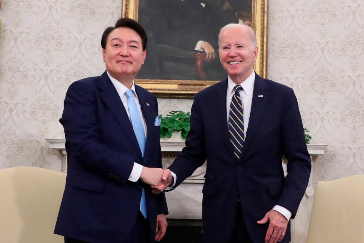 Biden y Yoon estrechan su cooperación militar frente a Corea del Norte
