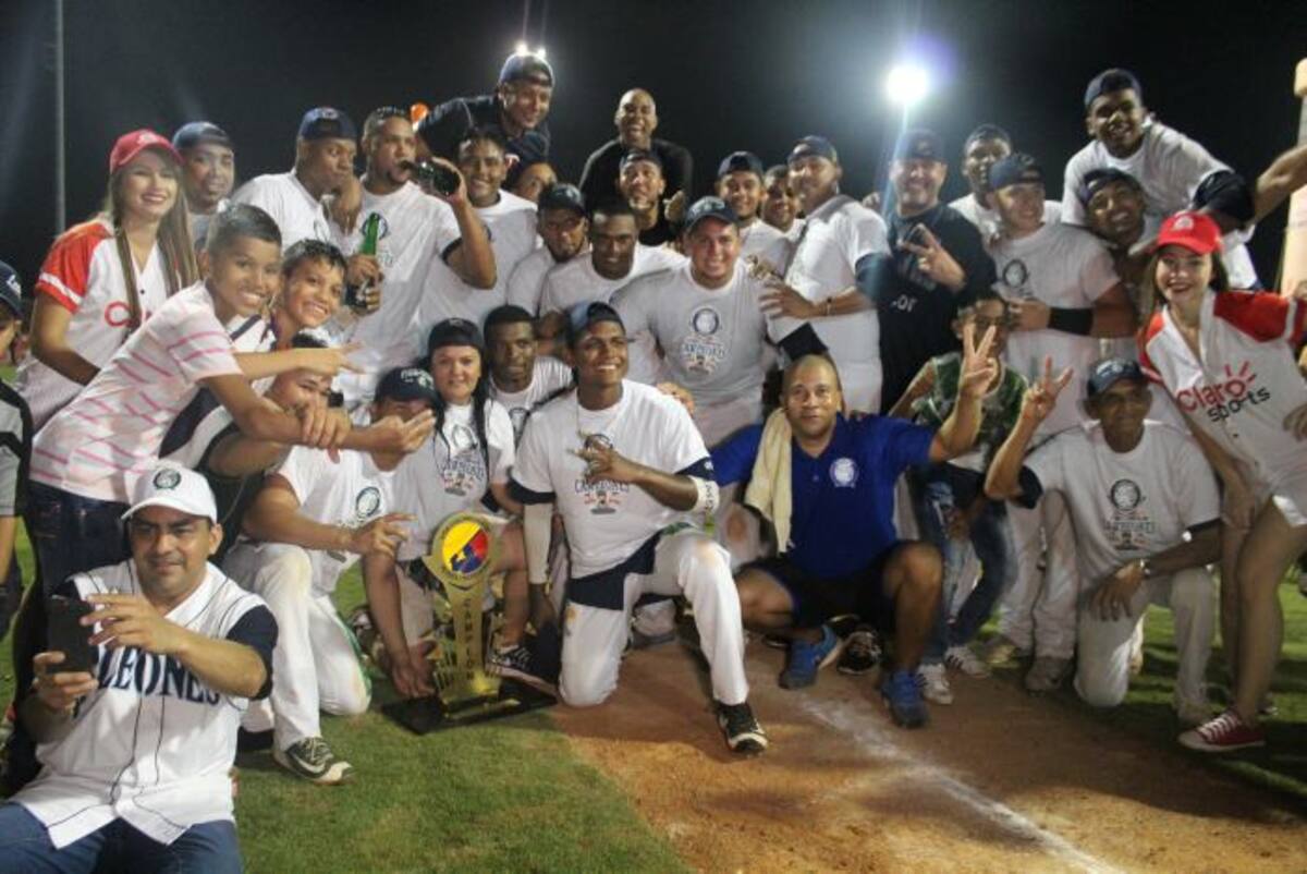 Leones defenderá el prestigio de Colombia en la Serie Latinoamericana de Béisbol, que comienza hoy en Montería. ARCHIVO