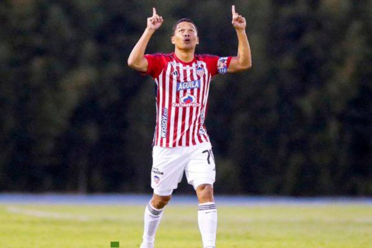 Doblete de Bacca le da el triunfo al Junior sobre Águilas Doradas