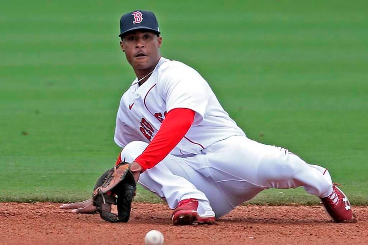 ¿Azulejos y Medias Rojas jugaron baloncesto?