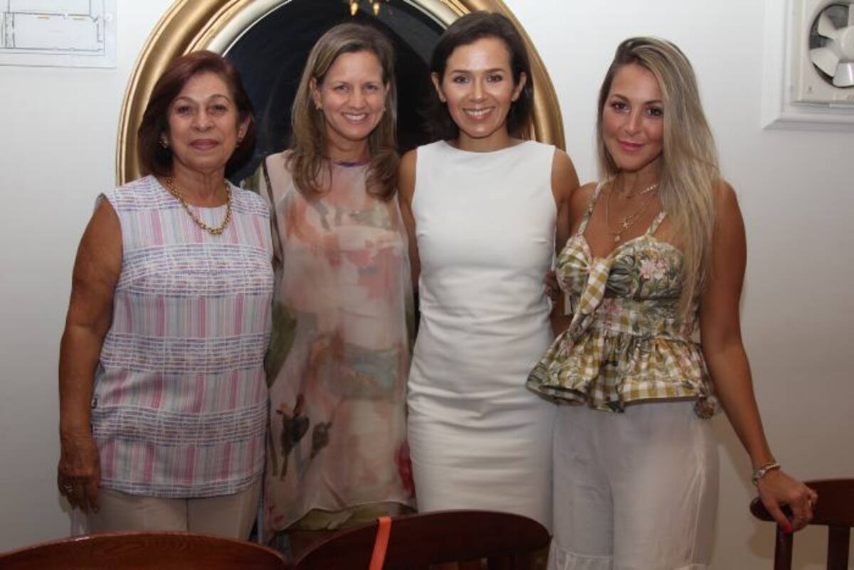 Olga de Vergel, Liliana Ledezma, Paola Martínez y Lina Benedetti. KAILLINE GIRALDO