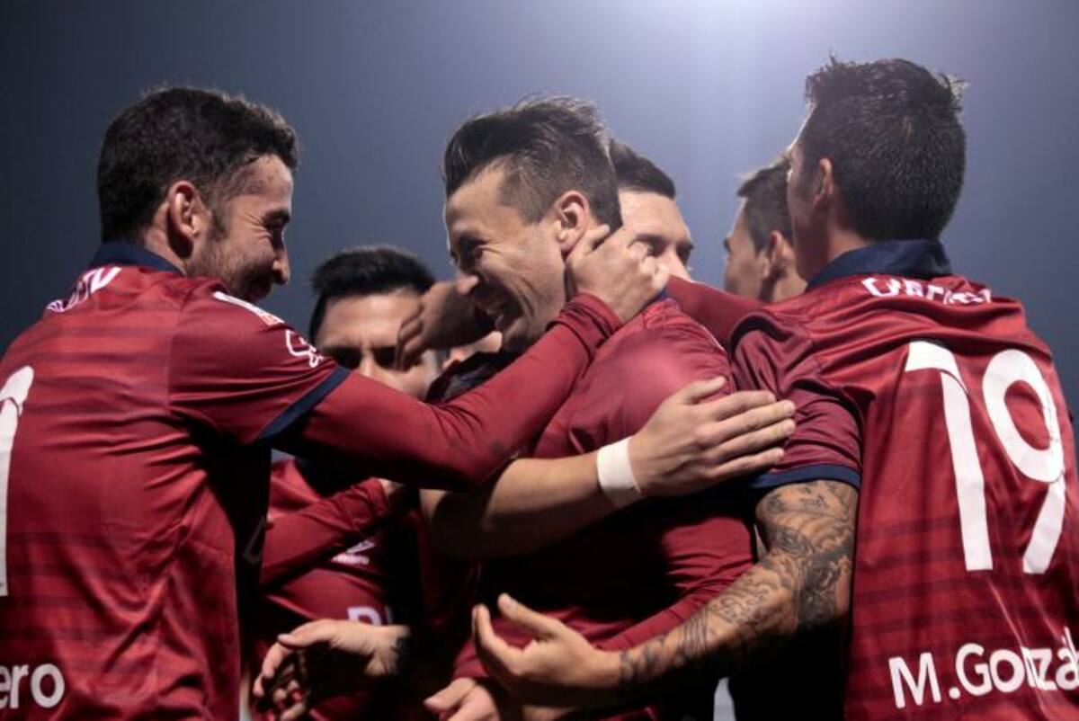 Universidad Católica de Chile. AP Luis Hidalgo
