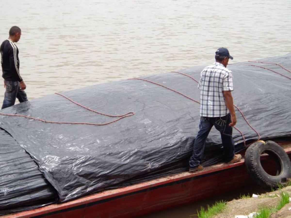 El puerto de marquetalia, en Magangué, es en donde desembarcan los bultos de arroz de la Mojana bolivarense y sucreña. Cortesía Ubaldo Manuel Díaz