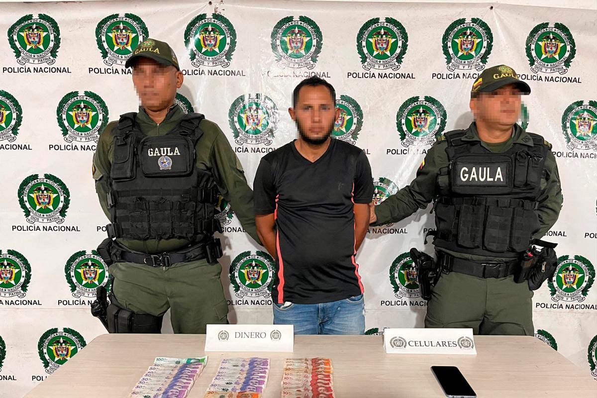 En flagrancia, capturan a miembro de ‘los Costeños’ que cobraba una extorsión