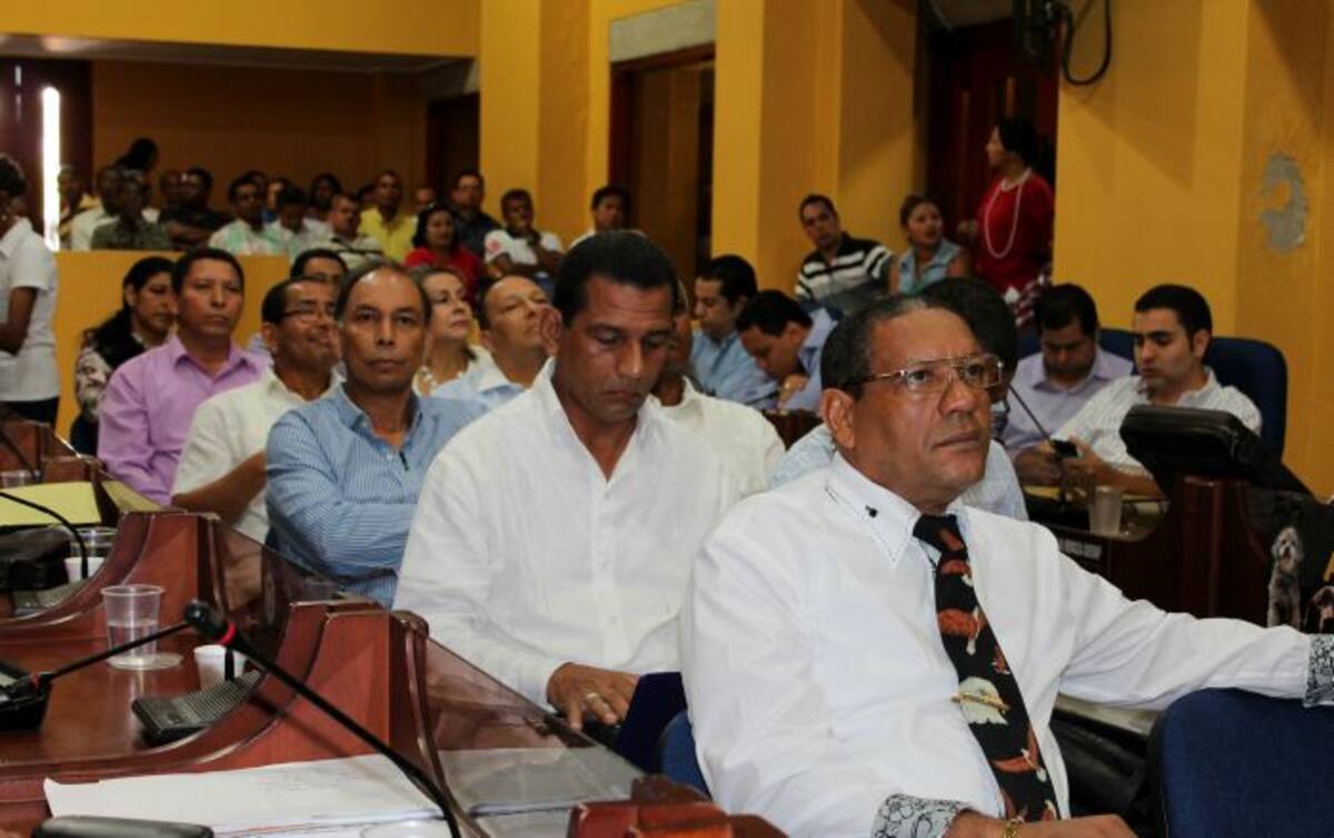 Pastores, predicadores y creyentes de diferentes vertientes cristianas defendieron en el Concejo el proyecto de la bancada de La U, que busca crear un mes de la Biblia Cortesía.