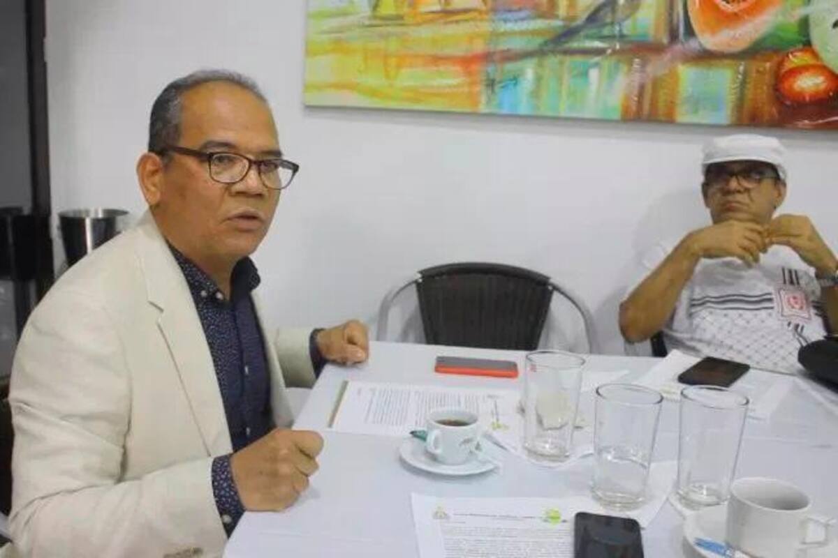 Lucio dice que no se ‘arruga’: busca 120 mil firmas ciudadanas