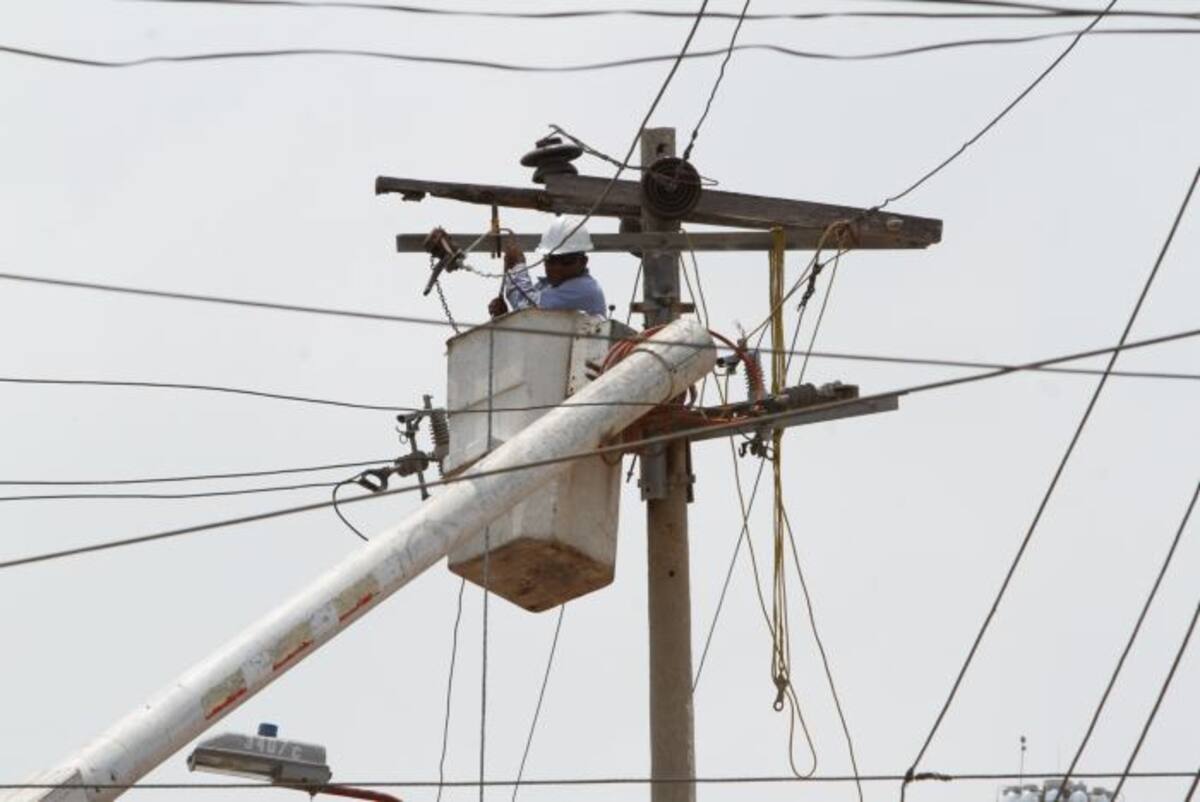 Obras de mantenimiento en Electricaribe. Archivo.