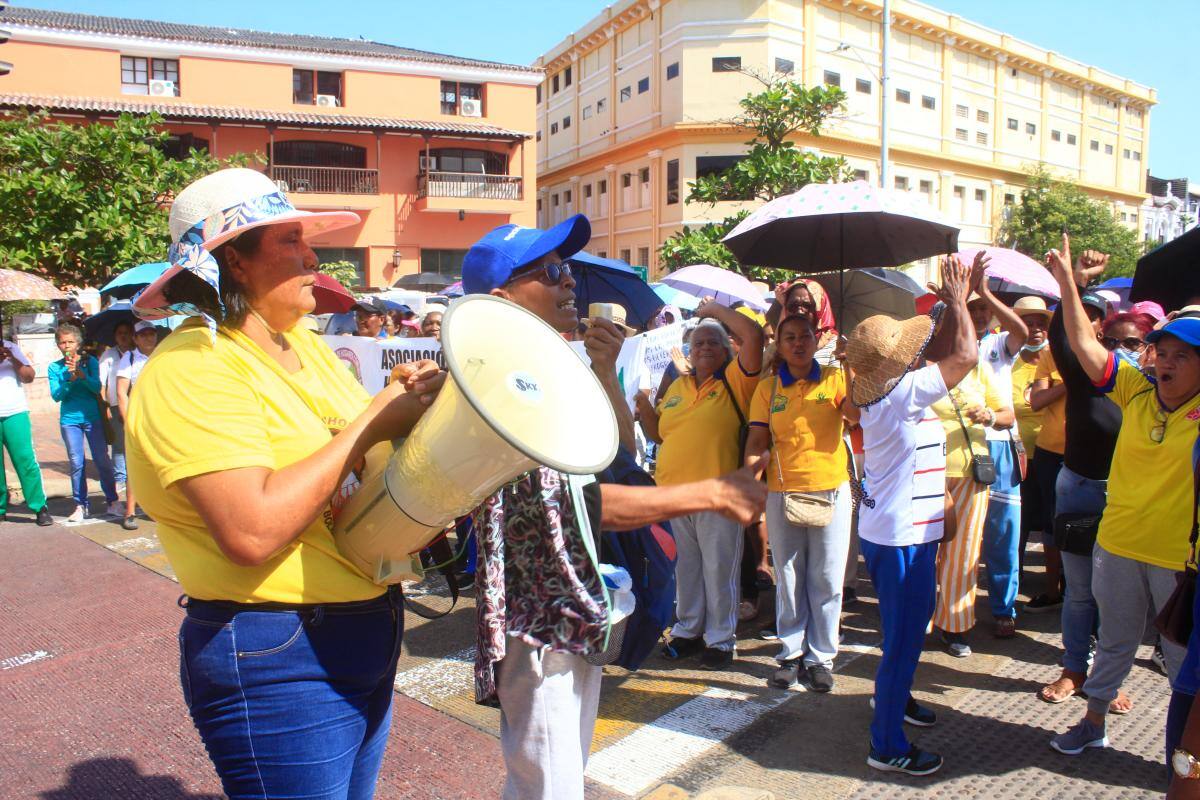 Video: Razones de la protesta de madres comunitarias en el Centro