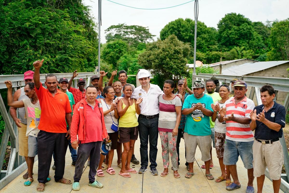 Gobernación entrega nuevo puente vehicular en San Cayetano