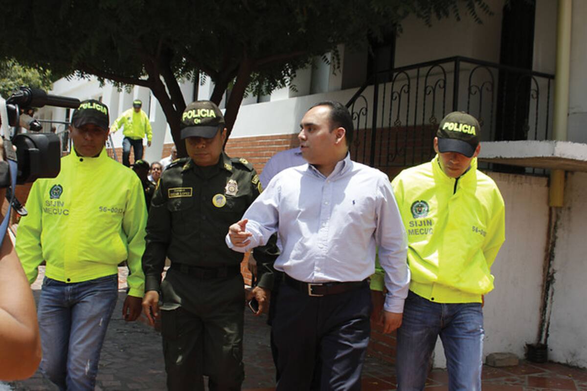 El Concejal Juliio César Vélez señalado del homicido de su esposa.