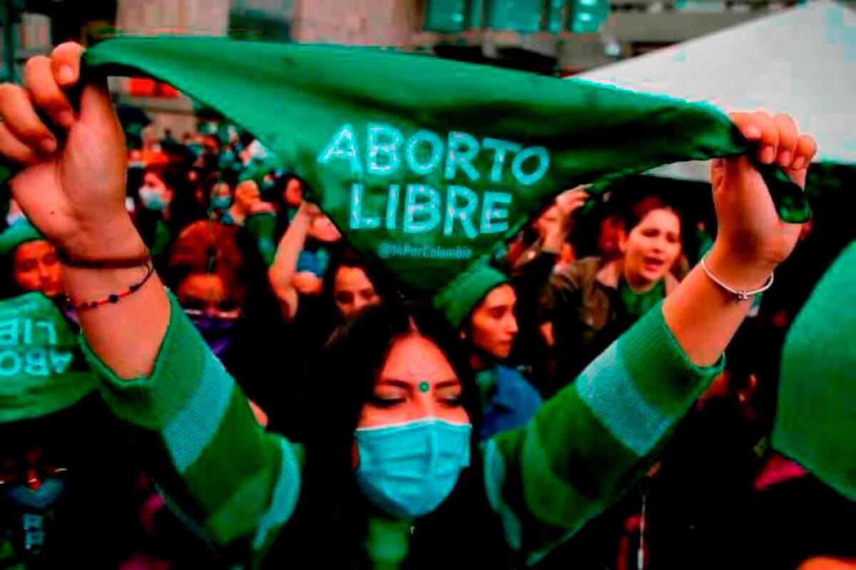 California “no hará negocios” con farmacias que no vendan píldoras abortivas