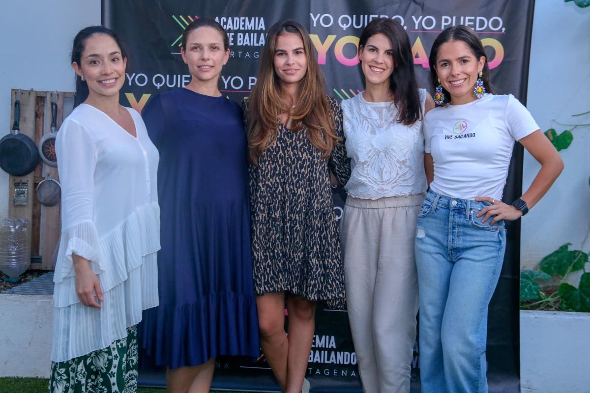 Inauguración de la Academia Vive Bailando