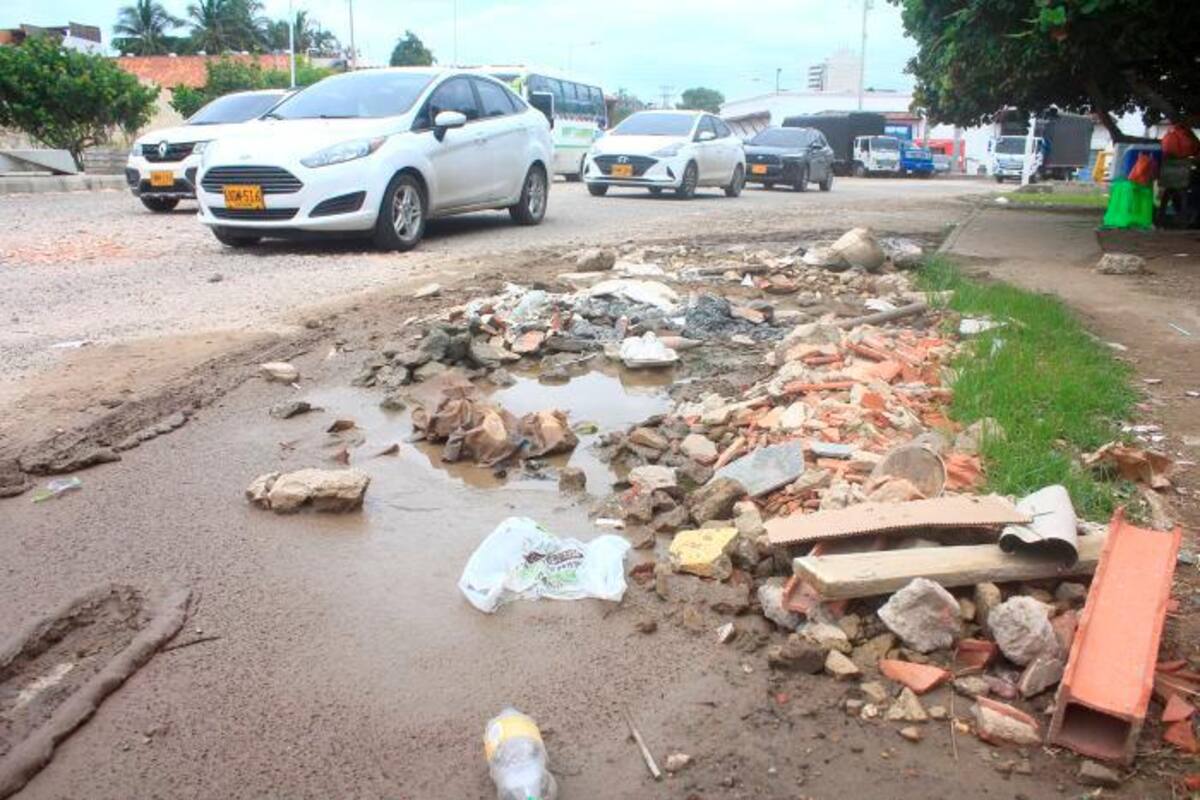 Viejo puente Heredia está lleno de huecos, ¿quién lo salvará?