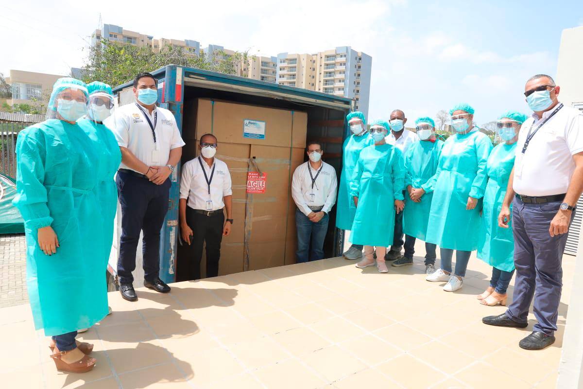 Bolívar recibe ultracongelador para almacenar vacunas contra el COVID