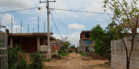 Más de 400 familias de la Sevillana siguen en riesgo inminente