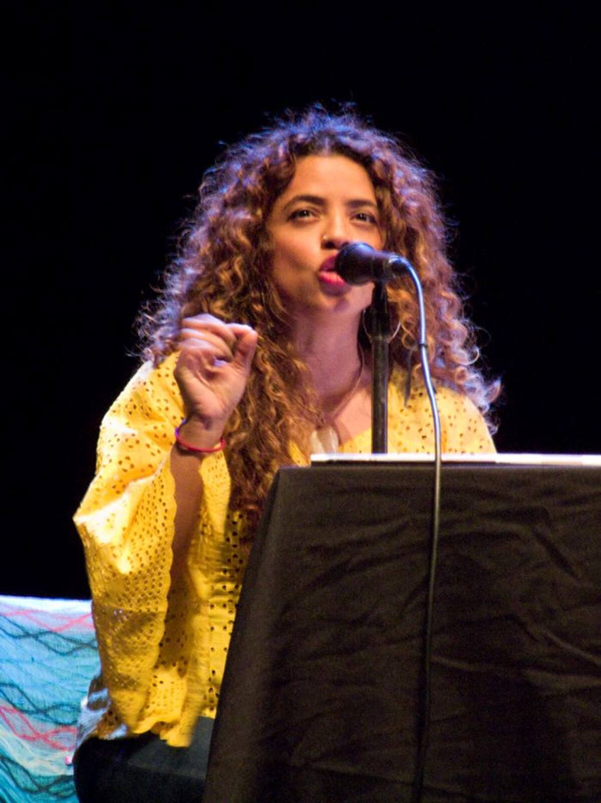 Lilián Pallares en pleno recital en España. Charles Olsen