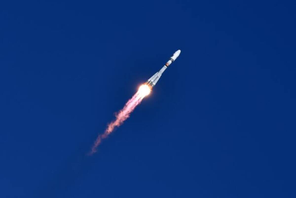 Lanzamiento del Soyuz 2.1a. AP Kirill Kudryavtsev