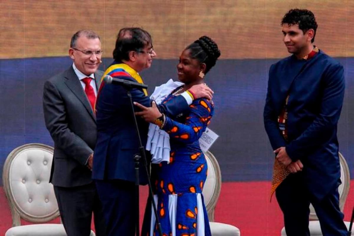 Gobierno emitió decreto que permite a Petro y Francia viajar juntos