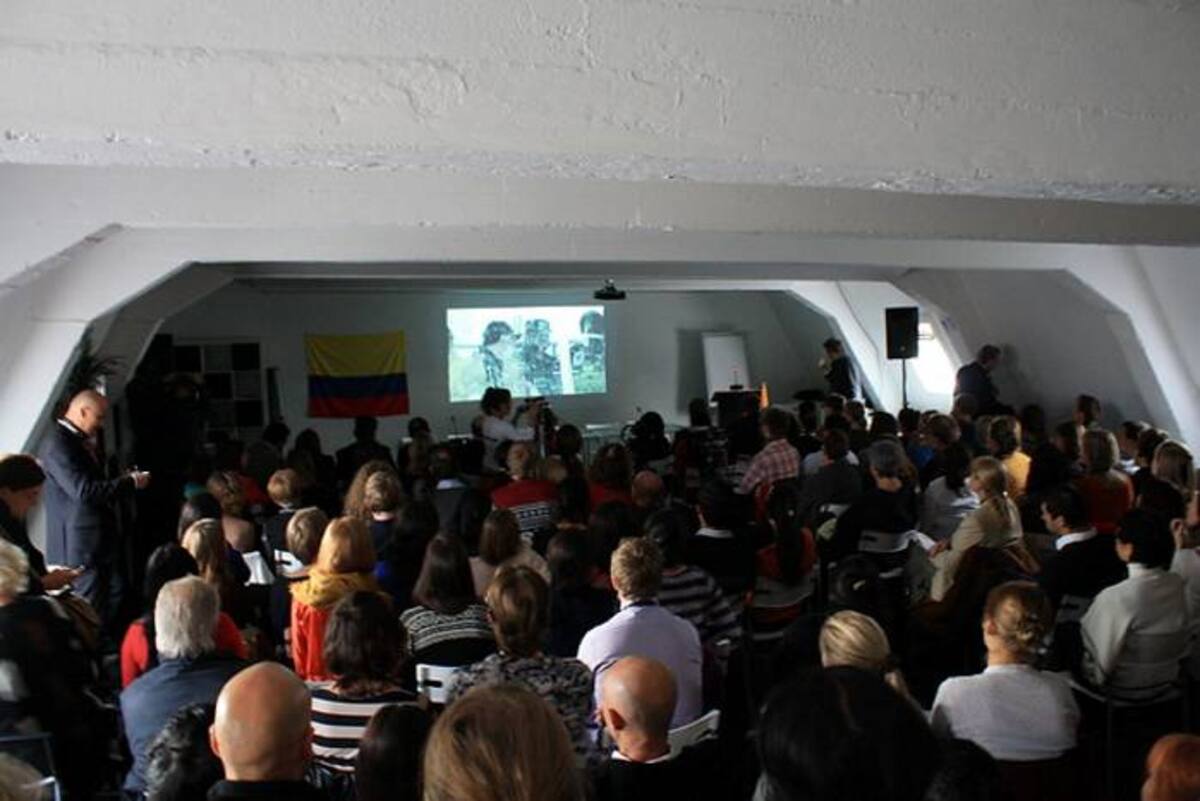 En Oslo se realizó el seminario sobre el proceso de paz colombiano, organizado por el Consejo Noruego de Paz, el Peace Research Institute de Oslo (Prio), entre otras ONG’s. COLPRENSA