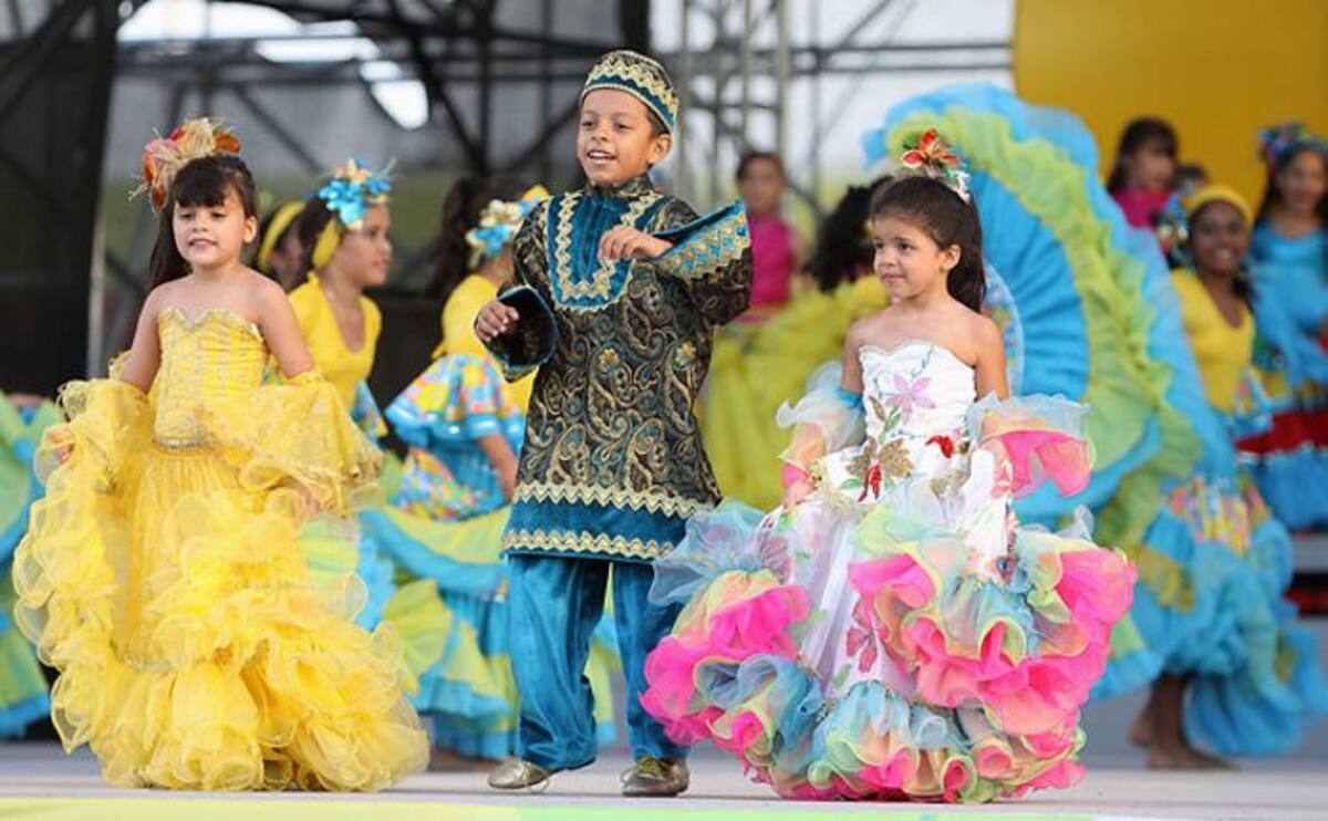 Daniel Silguero, durante su presentación en la investidura de Reyes Infantiles del Carnaval 2013. JORGE PAYARES