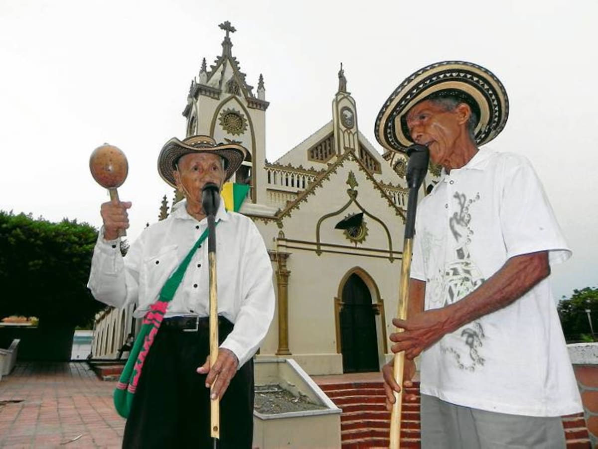 José “Chango” y Alejandro Mendoza, gaiteros tradicionales serán homenajeados en la presente edición del Festival. MANUEL SANTIAGO PÉREZ/EL UNIVERSAL/