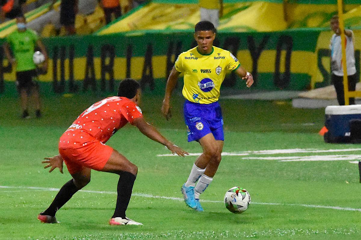 Real Cartagena, goleado y humillado por Llaneros en el Jaime Morón