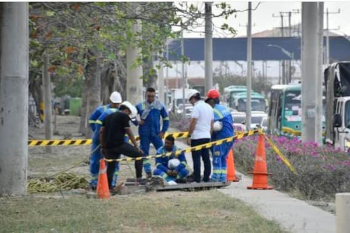 Hombre, de 28 años, no vio cables de alta tensión y se electrocutó