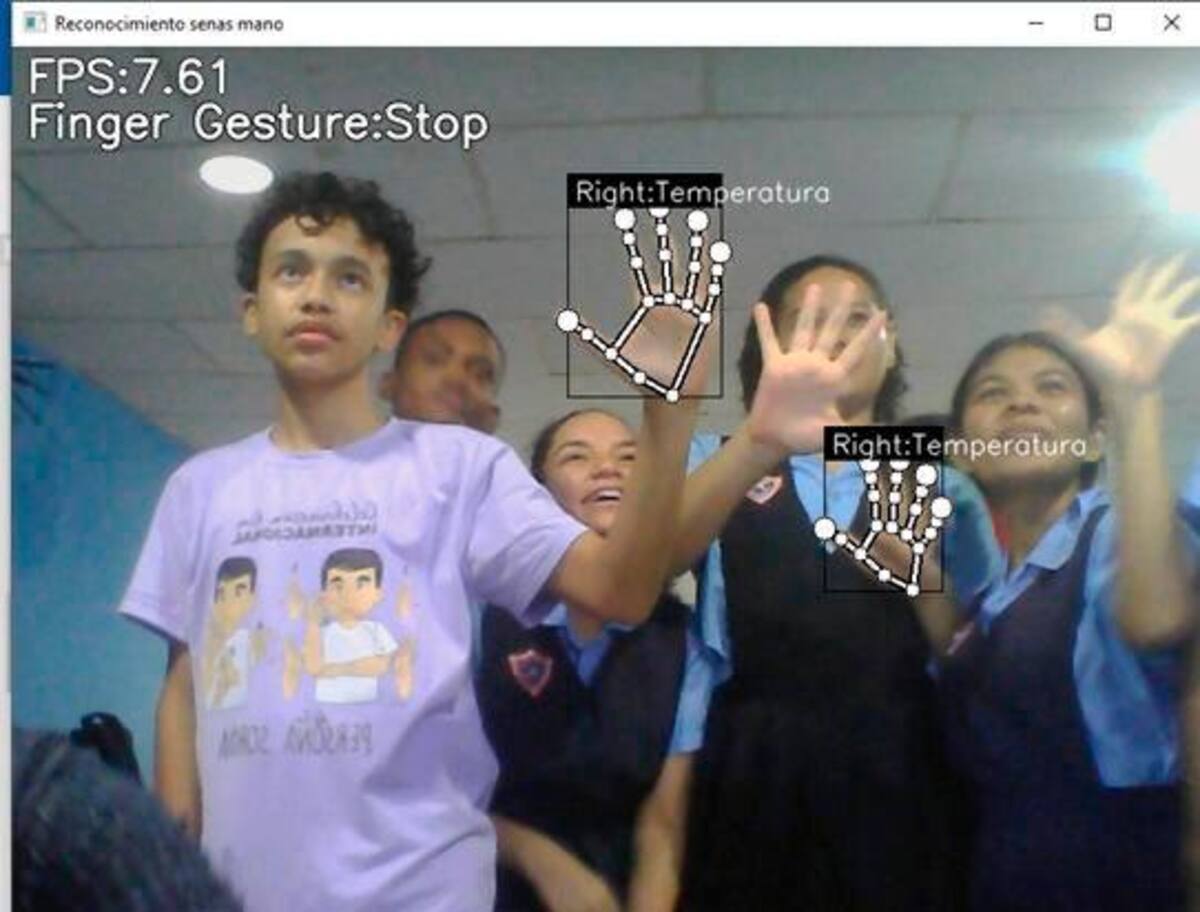 Estudiantes de la Institución Educativa Soledad Román de Núñez. // Foto: Cortesía.