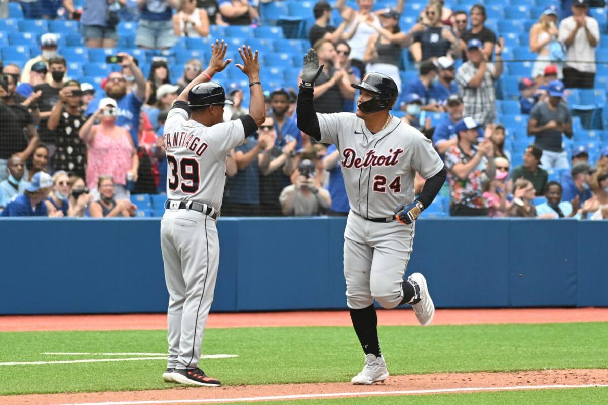 Miguel Cabrera batea su jonrón 500 en las Grandes Ligas