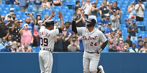 Miguel Cabrera batea su jonrón 500 en las Grandes Ligas
