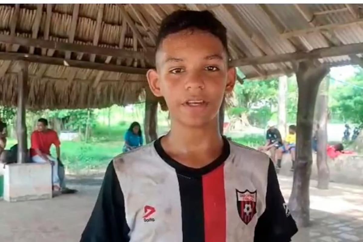 Video: El curioso y bonito gol de Deportivo Carlos en Alameda la Victoria