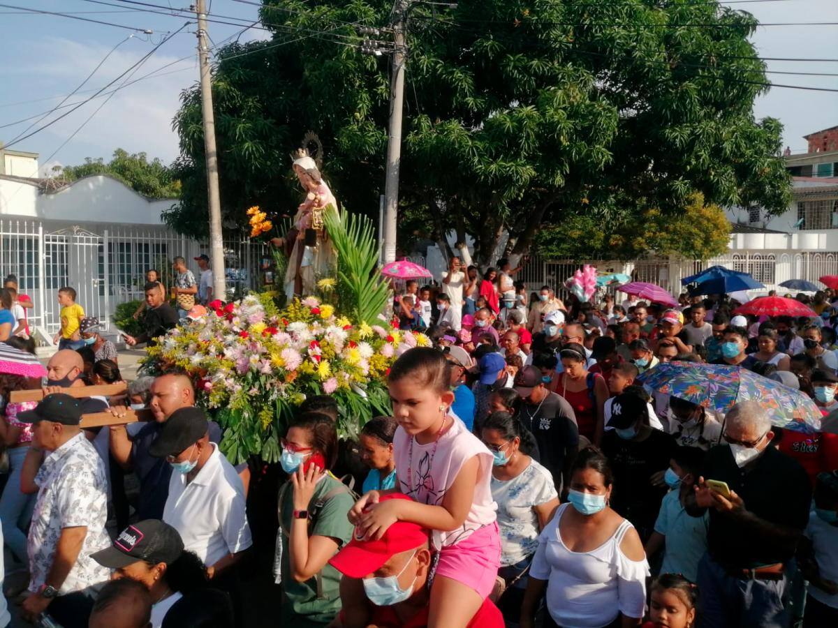 Procesión de la Virgen del Carmen recorrió las calles de Blas de Lezo. //ÓSCAR DÍAZ EL UNIVERSAL