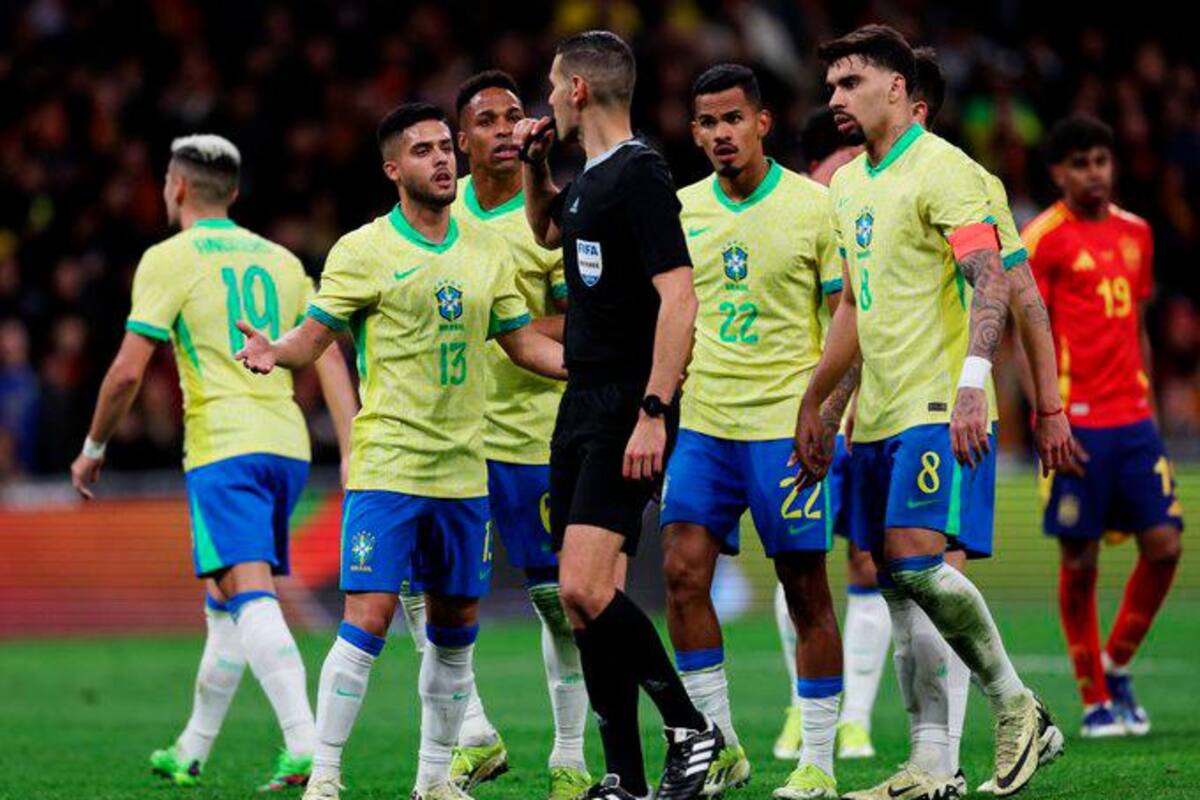 España y Brasil empatan en un partido alocado de seis goles