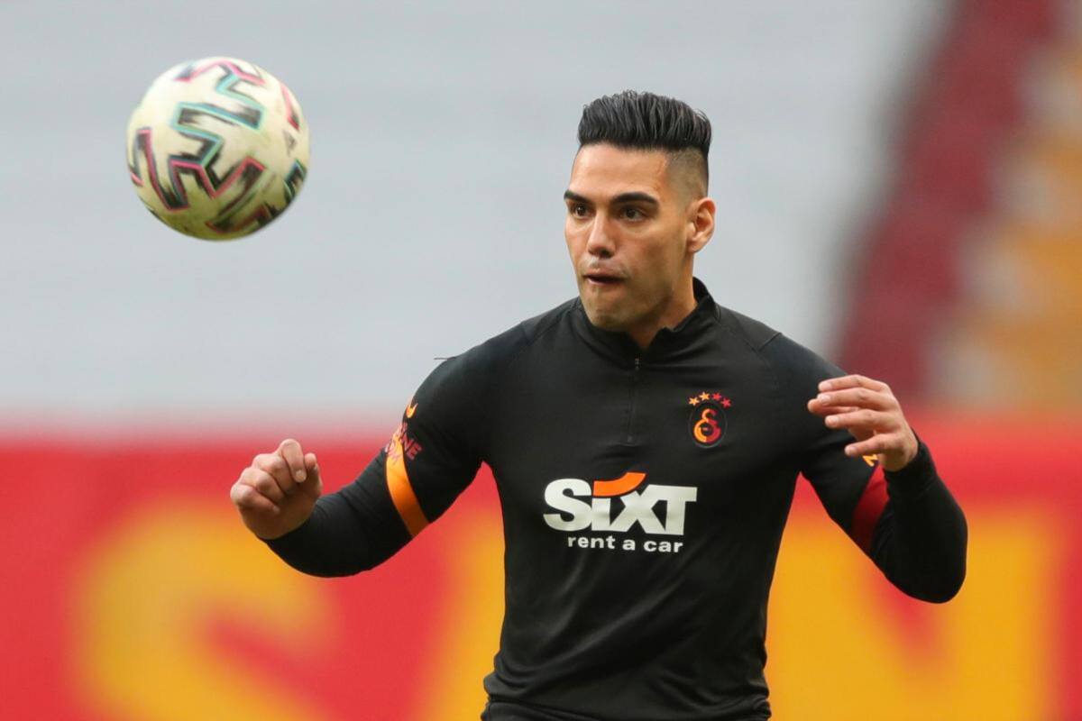 Falcao García dio positivo para COVID-19
