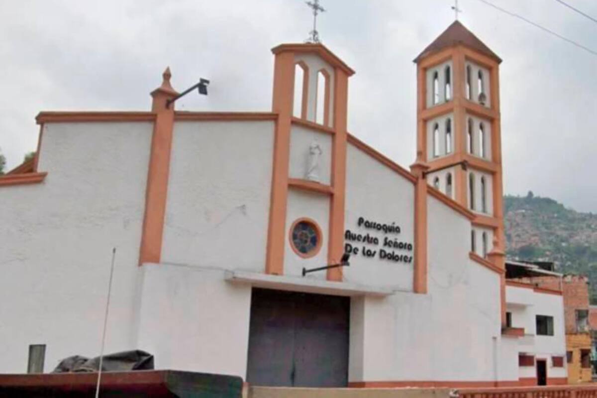 Ladrón murió al caer de escalera con la que pretendía entrar a iglesia