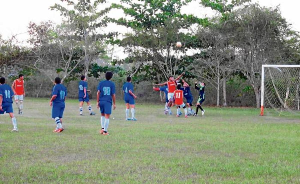 El equipo de la Unión Sucre se impuso en el partido de fogueo frente a Sahagún.