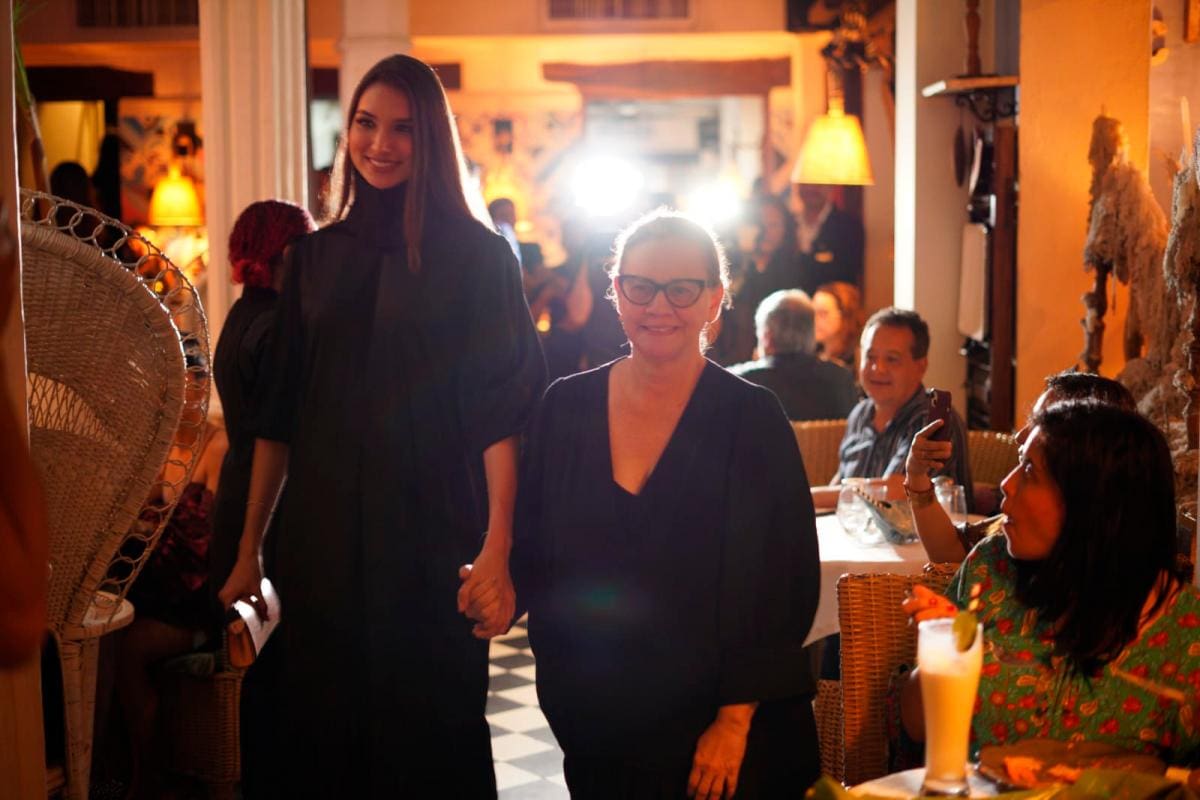 En fotos: las reinas modelaron la nueva colección de Gaby Arenas