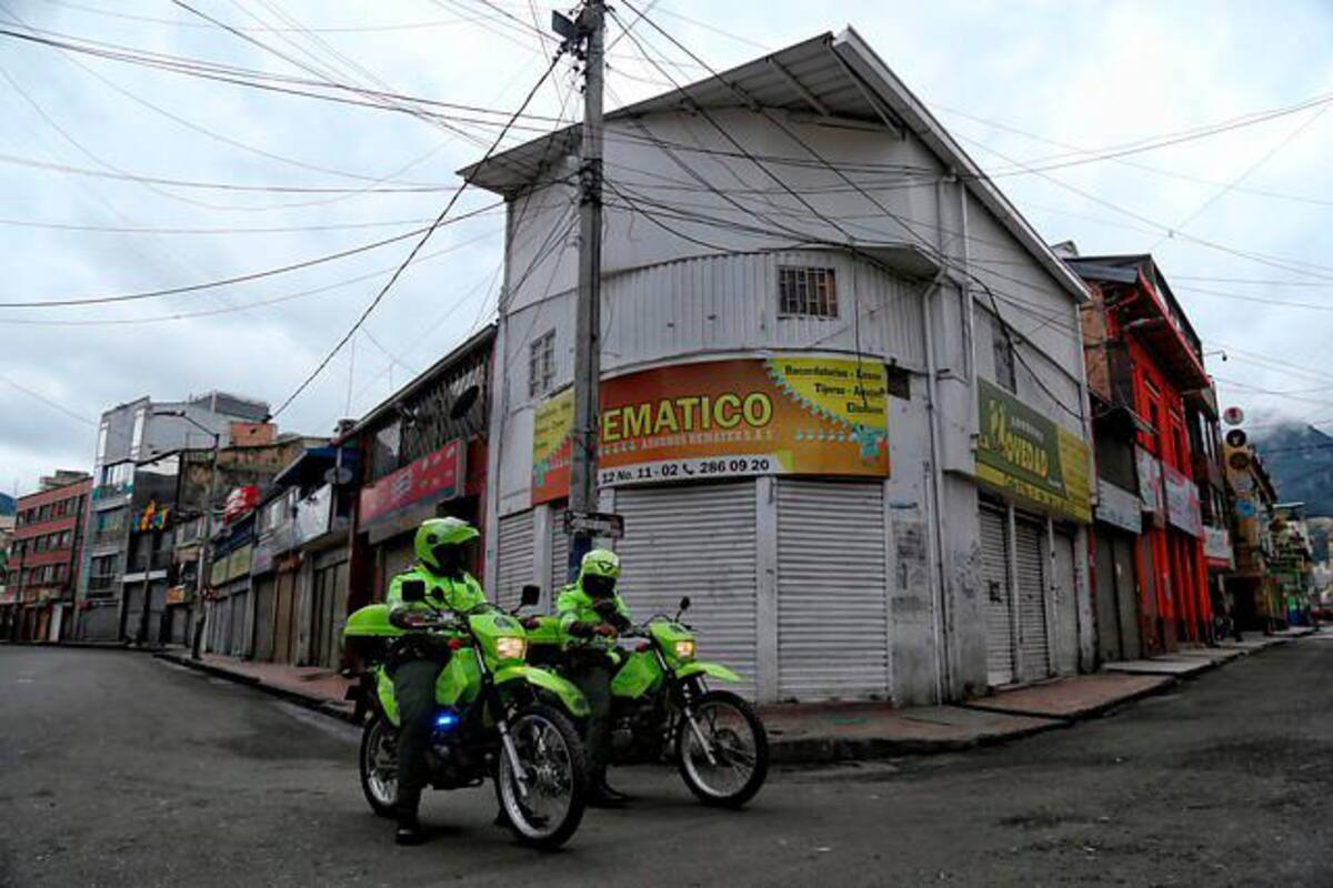 33.000 nuevos policías patrullarán las calles de Colombia