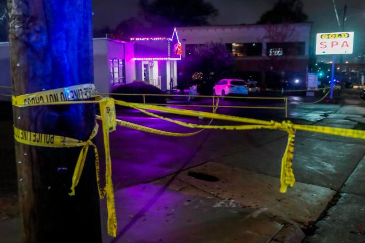 Al menos ocho personas mueren tras tiroteos en tres áreas metropolitanas de Atlanta salones de masaje. EFE ERIK S. LESSER