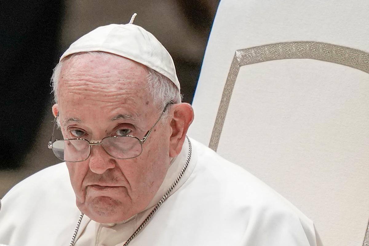 Vaticano respondió a la indignación causada por los elogios del papa a Rusia