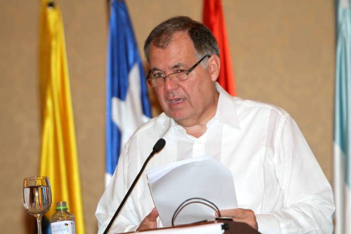 Alejandro Ordoñez Maldonado, procurador.