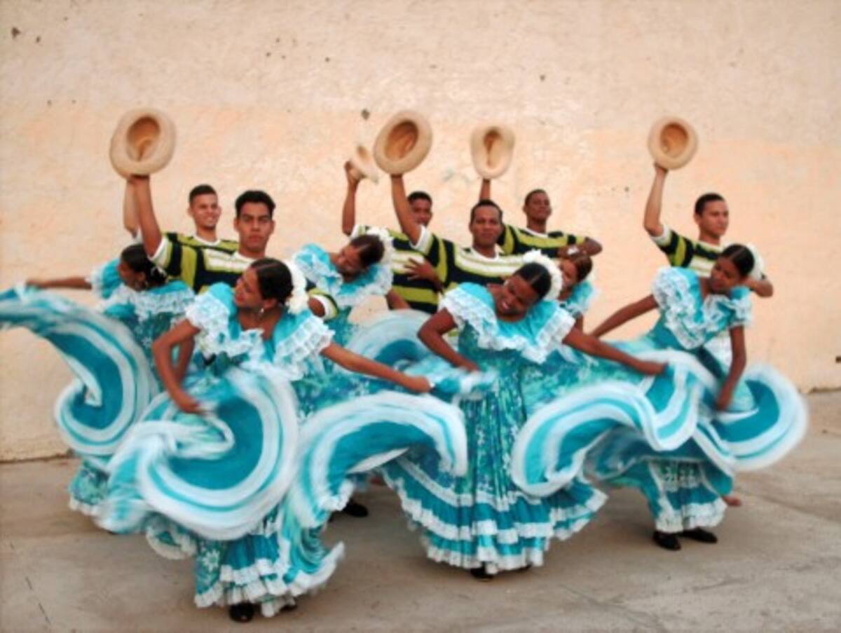 Danzas Mari-Quitar, dirigida por Alisbel Ruiz Román.