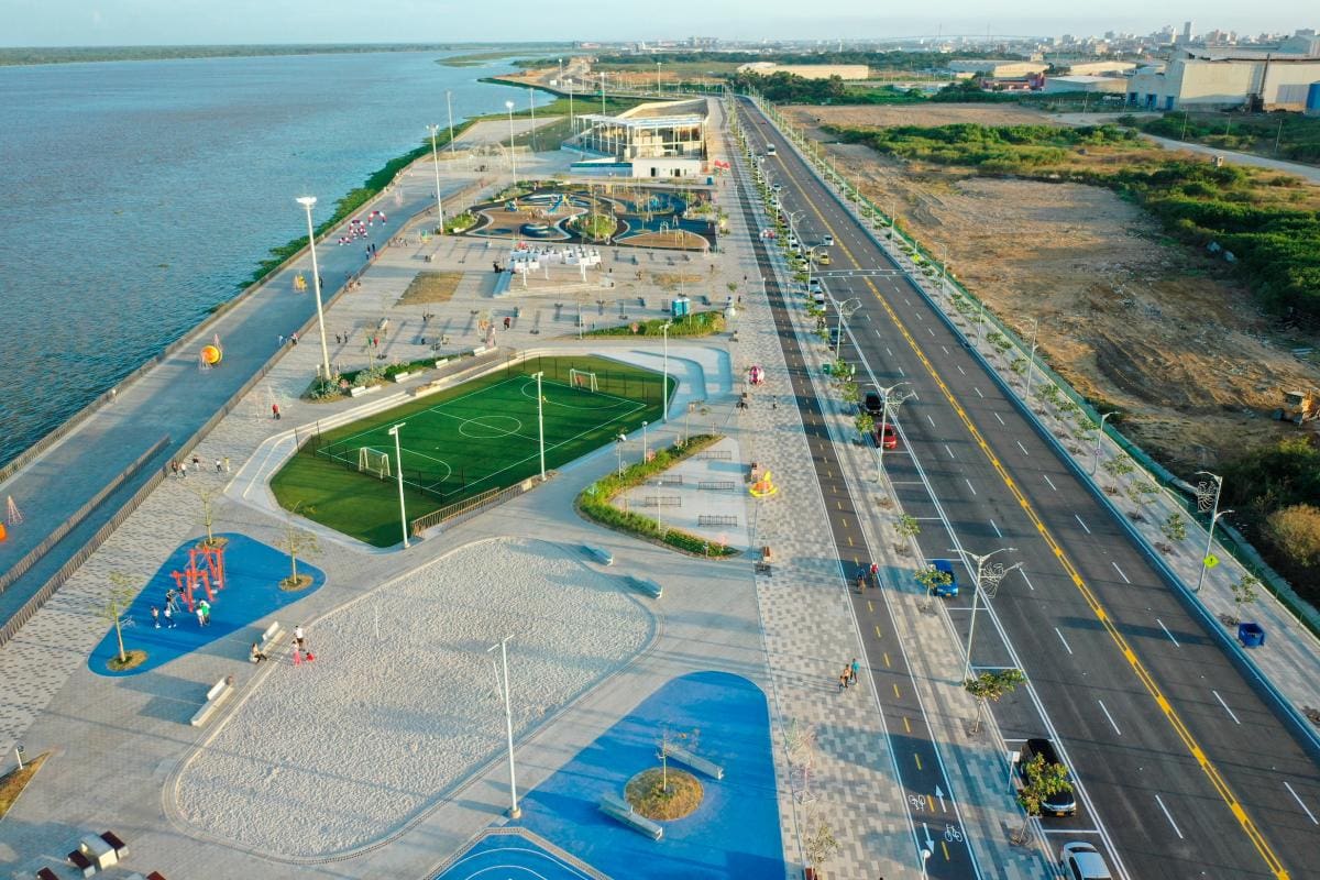 El Gran Malecón del Río, el arroyo de la carrera 65 y la prolongación de la carrera 43, desde el barrio Miramar hasta la Avenida Circunvalar, son tres obras que han sido de gran impacto para Barranquilla.