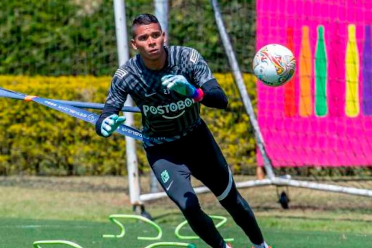 Kevin Mier, nuevo arquero del Cruz Azul de México