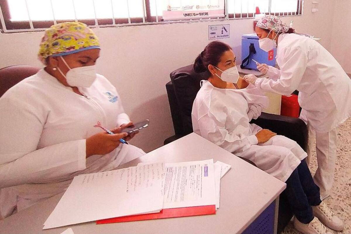 En Sucre se iniciará piloto de tercera fase de vacunación COVID